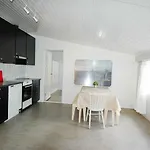 Stayplus Holiday Apartment Posebyen